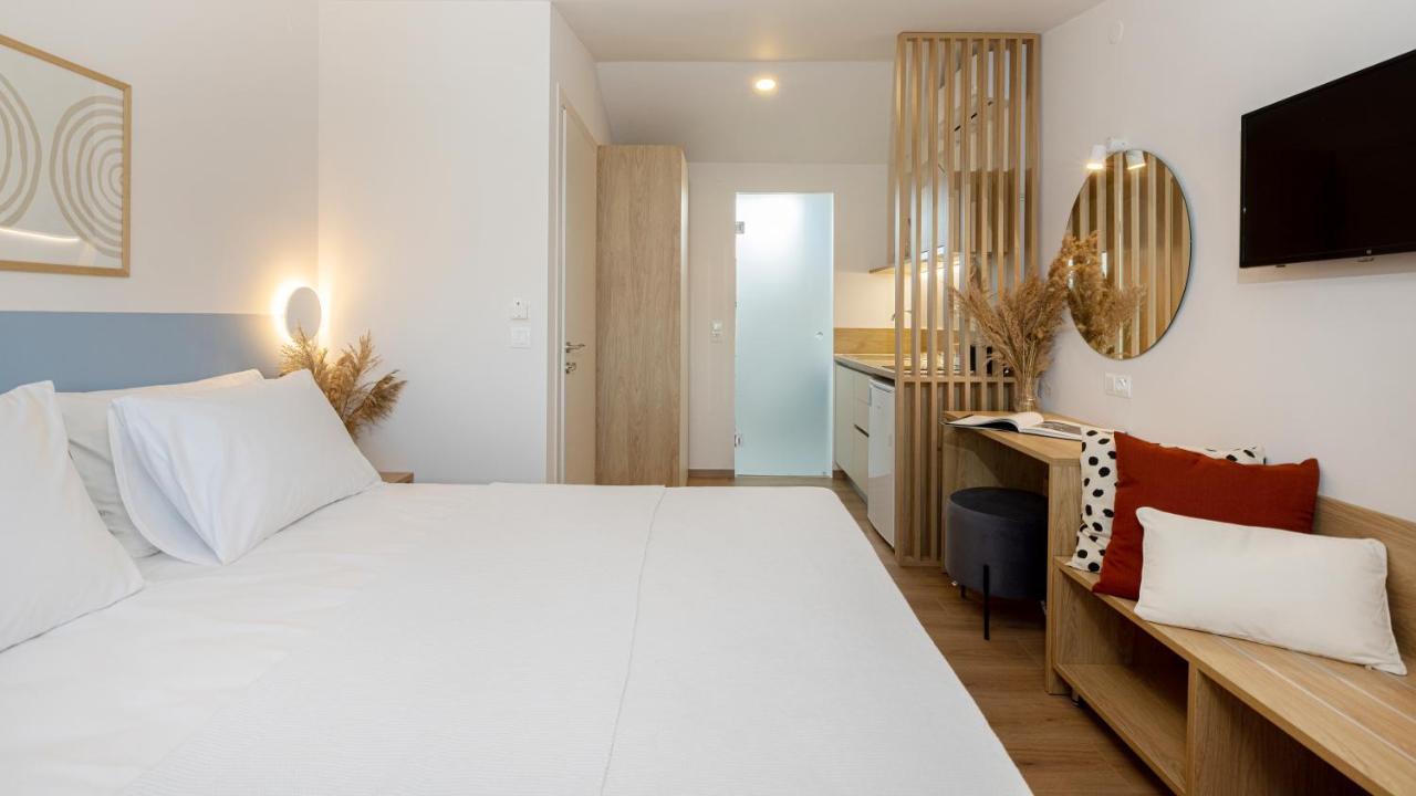 Aether Green Apartments Nea Roda Luaran gambar